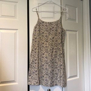 Size 8 American Eagle tan/purple linen sun dress.